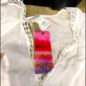 Women’s bathing suit cover up